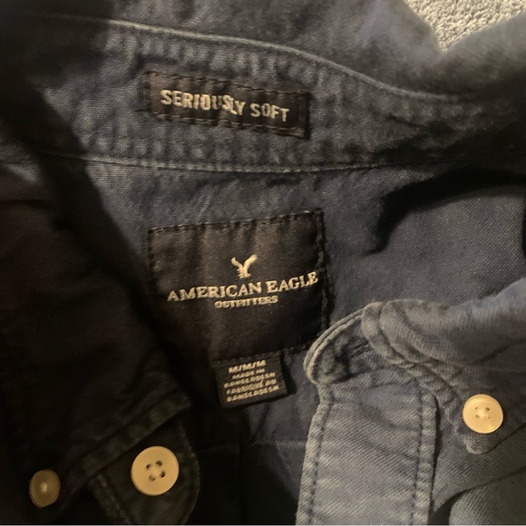 Blue Ombré button down AE - Picture 3 of 4